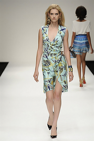 London Fashion Week 2011 Holly Fulton