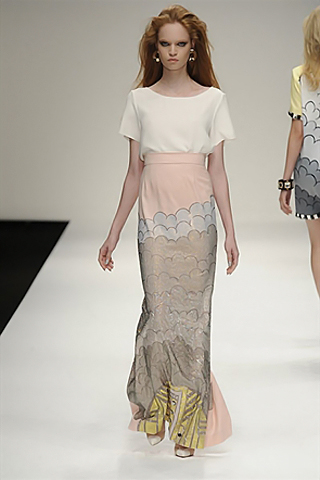 2011 Spring Collections by Famous Designers