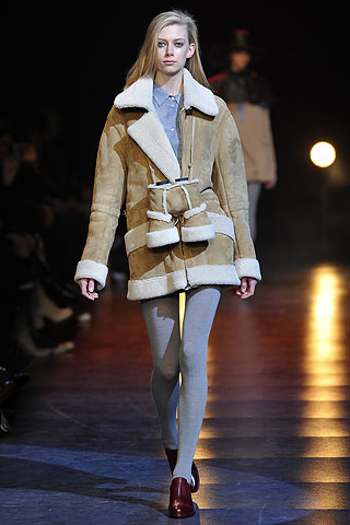 Hussein Chalayan Fall/Winter 2010/11 Collection