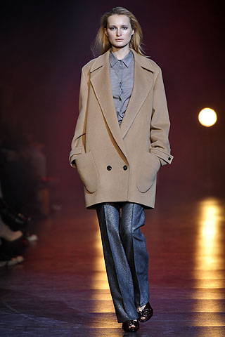 Hussein Chalayan Fall/Winter 2010/11 Collection