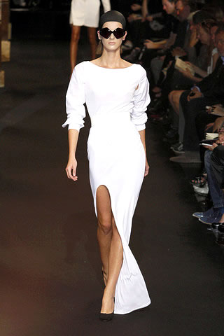 Hussein Chalayan spring/Summer 2010 Collection