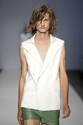 Hyun Yeu Spring Summer Spring Summer Collection 2011