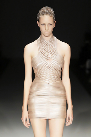 Iris van Herpen Spring/Summer Collection