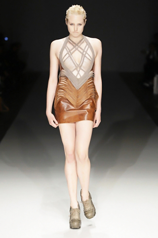Iris van Herpen Spring/Summer Collection