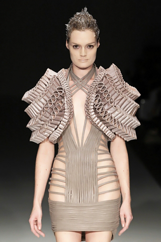 Iris van Herpen Spring/Summer Collection