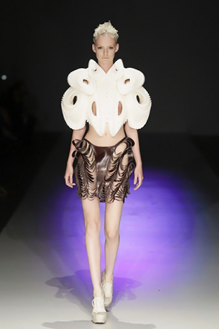 Iris van Herpen Spring/Summer Collection 2011