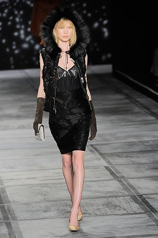 Isaac Mizrahi Fall 2010 Collection