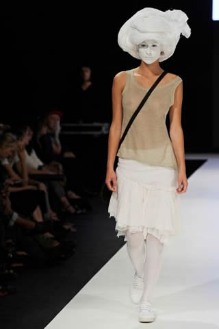 Spring Summer 2010 Fashion Collection
