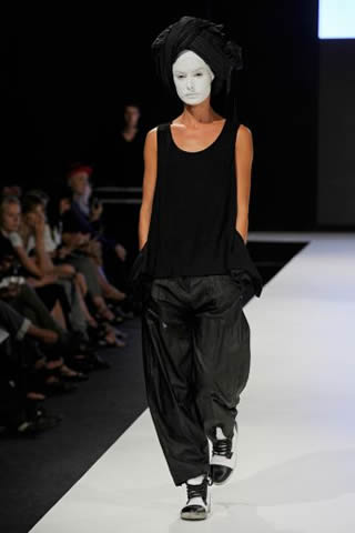 2010 Fashion Week Spring Collection