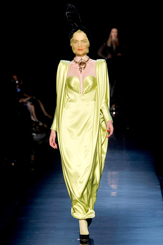 Paul Haute Couture 2011