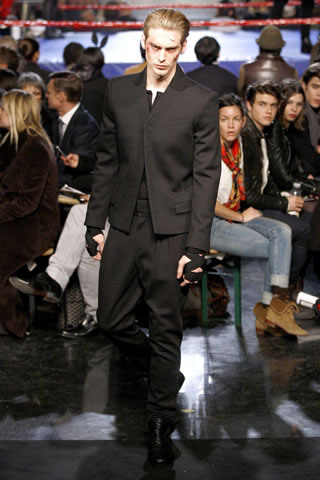 Jean Paul Gaultier Fall/Winter 2010/11 Men's Collection