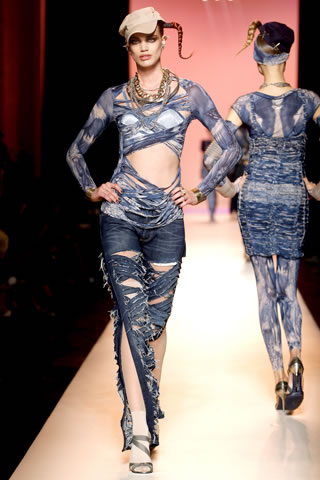 Spring Summer 2010-R.T.W