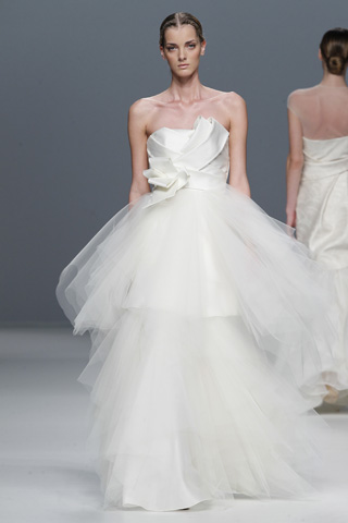 Bridal 2011 Collection Jesus Del Pozo