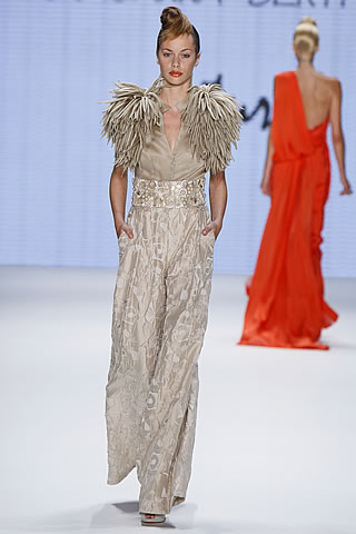 Mercedes Benz Berlin 2011 Collection JI+B