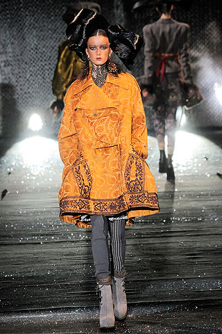 John Galliano Fall/Winter 2010/11 Collection