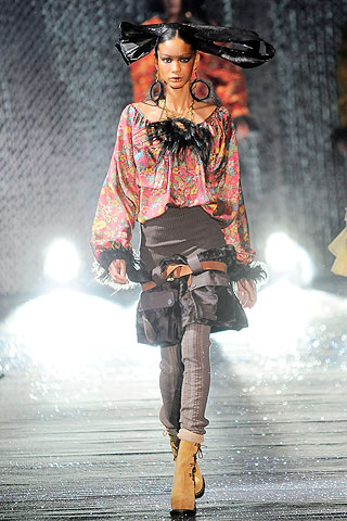 John Galliano Fall/Winter 2010/11 Collection