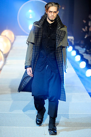 John Galliano Fall/winter 2010/11 Men's Collection