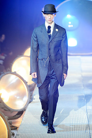 John Galliano Fall/winter 2010/11 Men's Collection