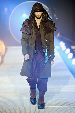 John Galliano Fall/winter 2010/11 Men's Collection