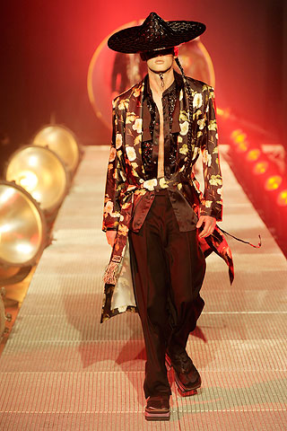 John Galliano Fall/winter 2010/11 Men's Collection