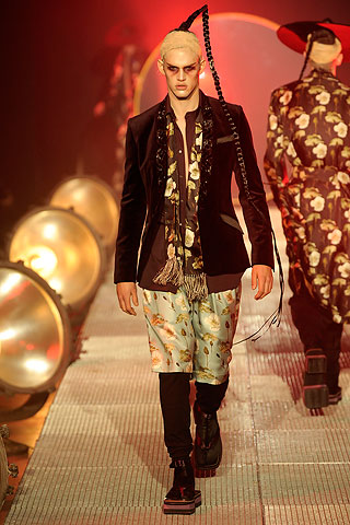 John Galliano Fall/winter 2010/11 Men's Collection