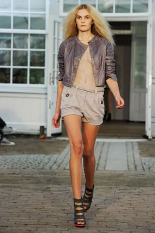 Spring Summer 2010 Fashion Collection