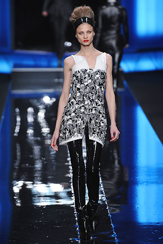 Karl Lagerfeld Fall/Winter 2010/11 Collection