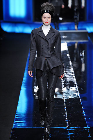 Karl Lagerfeld Fall/Winter 2010/11 Collection