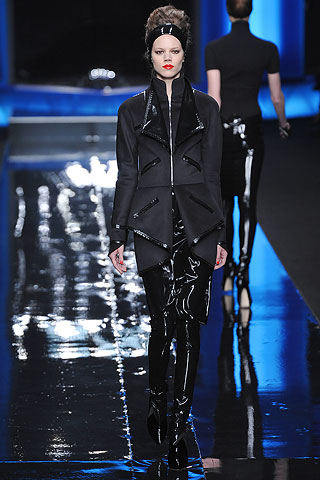 Karl Lagerfeld Fall/Winter 2010/11 Collection