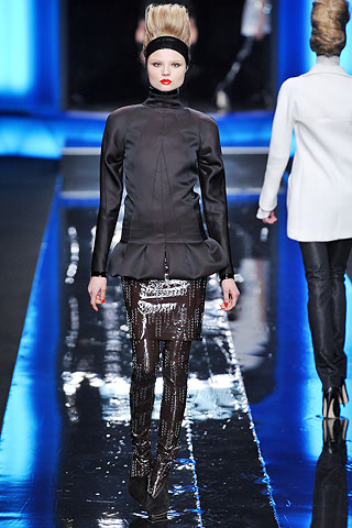Karl Lagerfeld Fall/Winter 2010/11 Collection