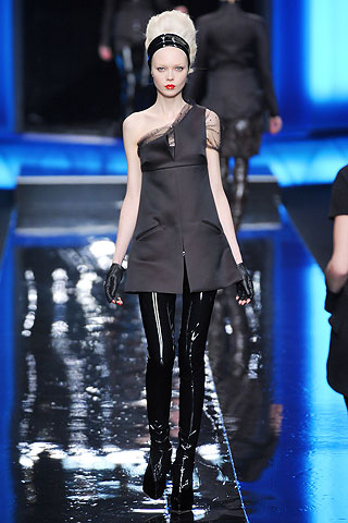 Karl Lagerfeld Fall/Winter 2010/11 Collection