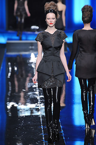 Karl Lagerfeld Fall/Winter 2010/11 Collection