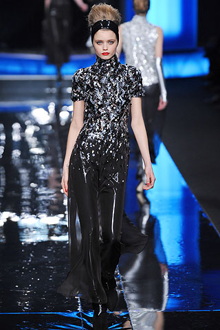 Karl Lagerfeld Fall/Winter 2010/11 Collection