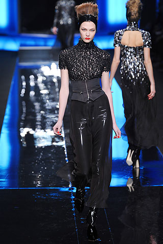 Karl Lagerfeld Fall/Winter 2010/11 Collection