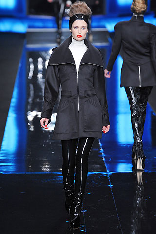 Karl Lagerfeld Fall/Winter 2010/11 Collection