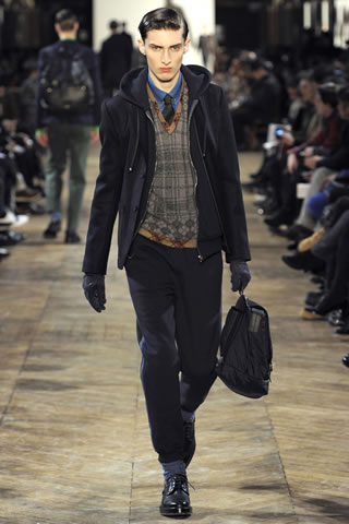 Winter 2011 Fashion Shows Pictures