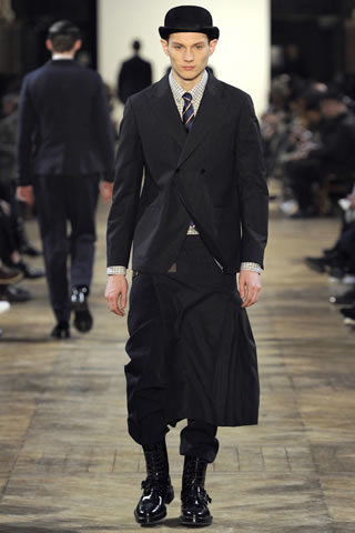 Ready To Wear Fall/Winter 2011 Collection