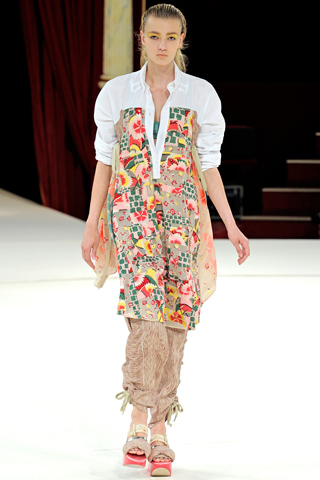 Kenzo Spring 2010 Ready To Wear Collection