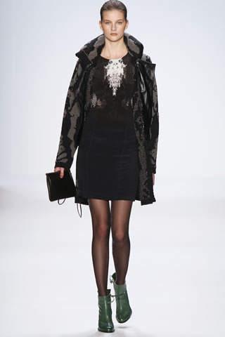 Berlin Latest Fashion Week Collection 2011 by Lala Berlin