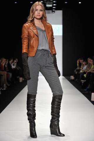 Mercedes Benz Fashion Week Laurel