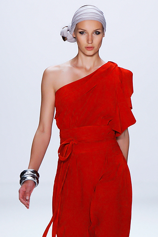 Mercedes Benz Fashion Collection By LAURÃˆL