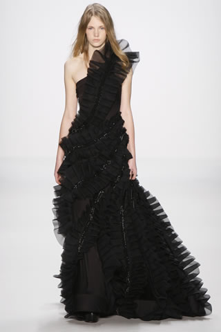 2011/12 Lever Coutures Spring Collection Berlin