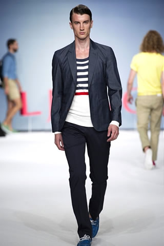 Designers Fashion Shows 2011