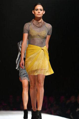 lmff 2011 fashion full stop show 28