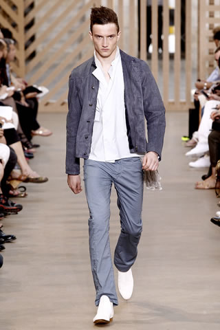 Paris Fashion Week 2011 Fall/Winter Collections