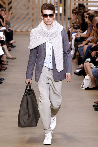 Louis Vuitton Paris Fall/Winter 2011