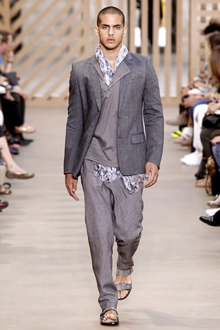 Fashion Designer 2011 Fall/Winter Collection