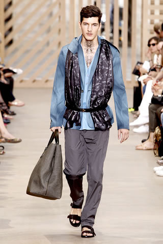 Louis Vuitton Fall/Winter Collection 2011