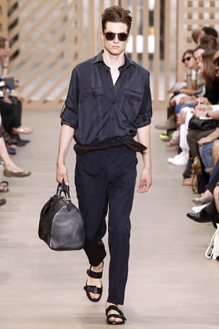 2011 Runway Fashion Shows Photos