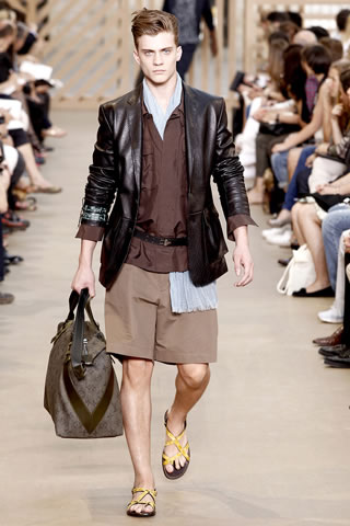 Louis Vuitton Fall/Winter 2011/12 Collection